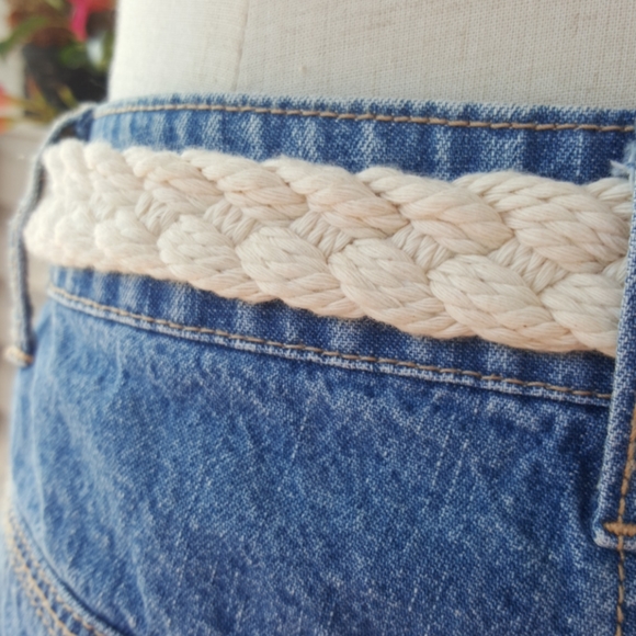 VINTAGE ♡ Sweet Cream Cotton Braided Belt w/Brown Trim 'n Bronze Hardware S/M - Picture 9 of 10